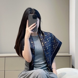 9A+ quality gucci scarf 90x90cm
