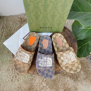 9A+ quality gucci x the north face gg slide shoes