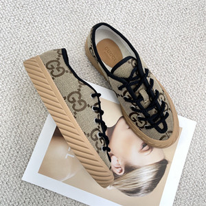 gucci women's maxi gg sneaker shoes