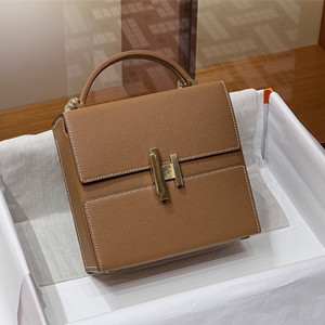 hermes cinhetic epsom leather handbag