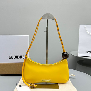 jacquemus le bisou perle beaded shoulder bag