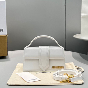 jacquemus 18cm le bambino small flap bag