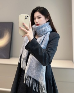 9A+ quality loewe scarf 180x40cm