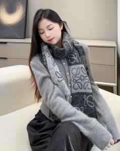 9A+ quality loewe scarf 180x40cm
