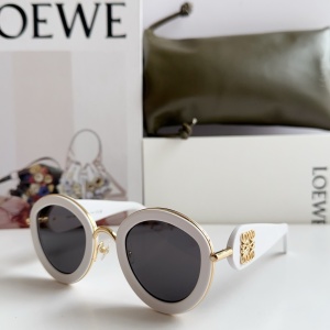 loewe sunglasses 47-17-145