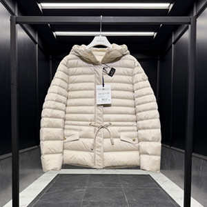 moncler women's raies hooded short down jacket