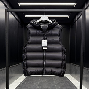 moncler panestrel down vest