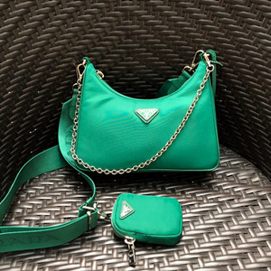 9A+ quality prada re-edition 2005 nylon bag #1bh204