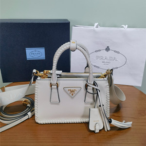prada galleria mini saffiano leather bag #1ba916