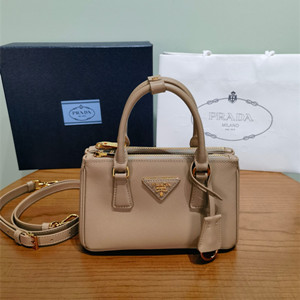 prada galleria mini saffiano leather bag #1ba916