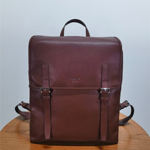 prada leather backpack #2vz119
