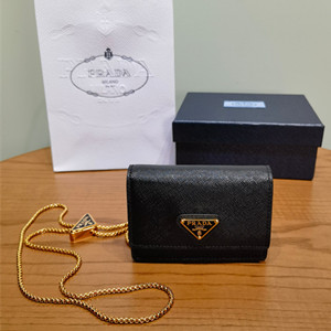 prada saffiano leather card holder with shoulder strap #1mr034