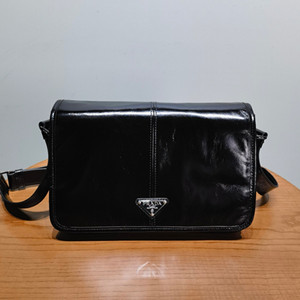 prada leather shoulder bag #2vd073