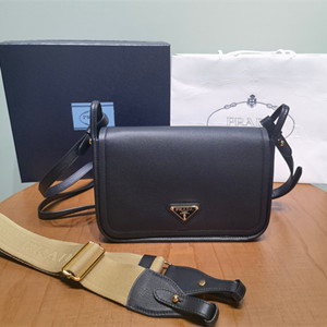 prada saffiano leather flap shoulder bag #1bd372