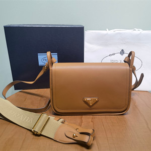 prada saffiano leather flap shoulder bag #1bd372