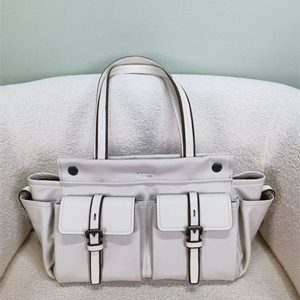 prada route medium leather tote bag #1bg645