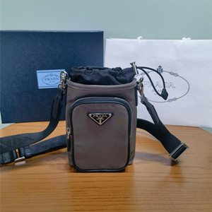 prada re-nylon smartphone case #2zh155