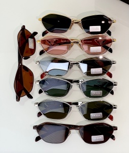 prada sunglasses 57口16-140