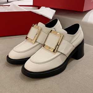 roger vivier viv'rangers metal buckle loafers in patent leather