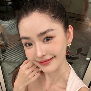 van cleef & arpels earrings