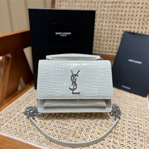 ysl yves saint laurent sunset chain wallet in shiny crocodile-embossed leather #533026