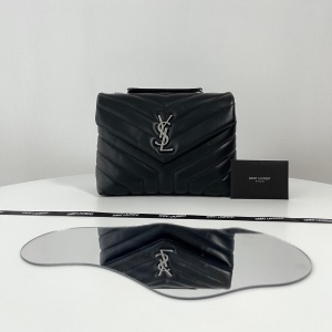 9a+ysl loulou small y-quilted leather bag