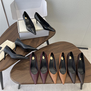 ysl yves saint laurent leather pump shoes