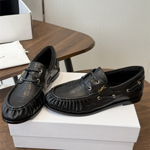 ysl yves saint laurent le loafer boat shoes